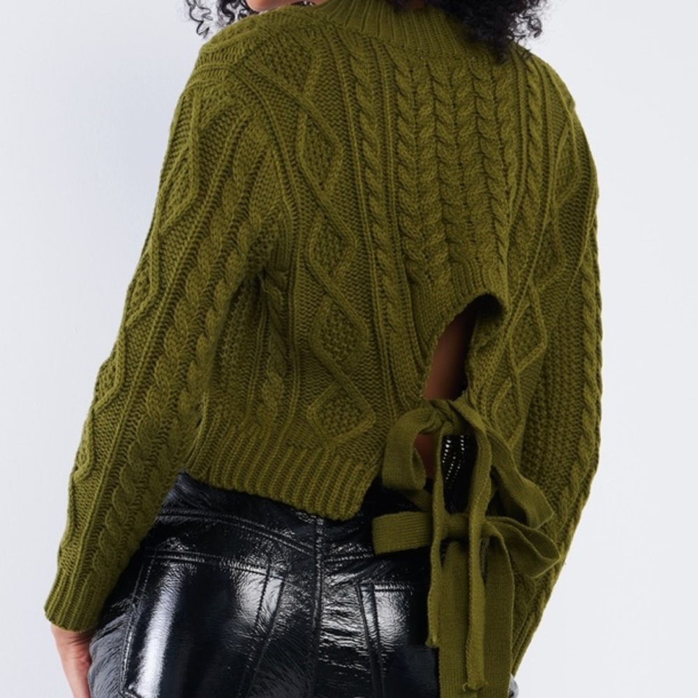 Open Back Crop Sweater - Picture 1 of 4